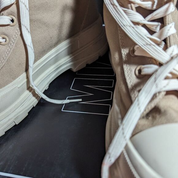 Mia Tan and white lace up Side Zip Boots size 9 - Picture 6 of 7